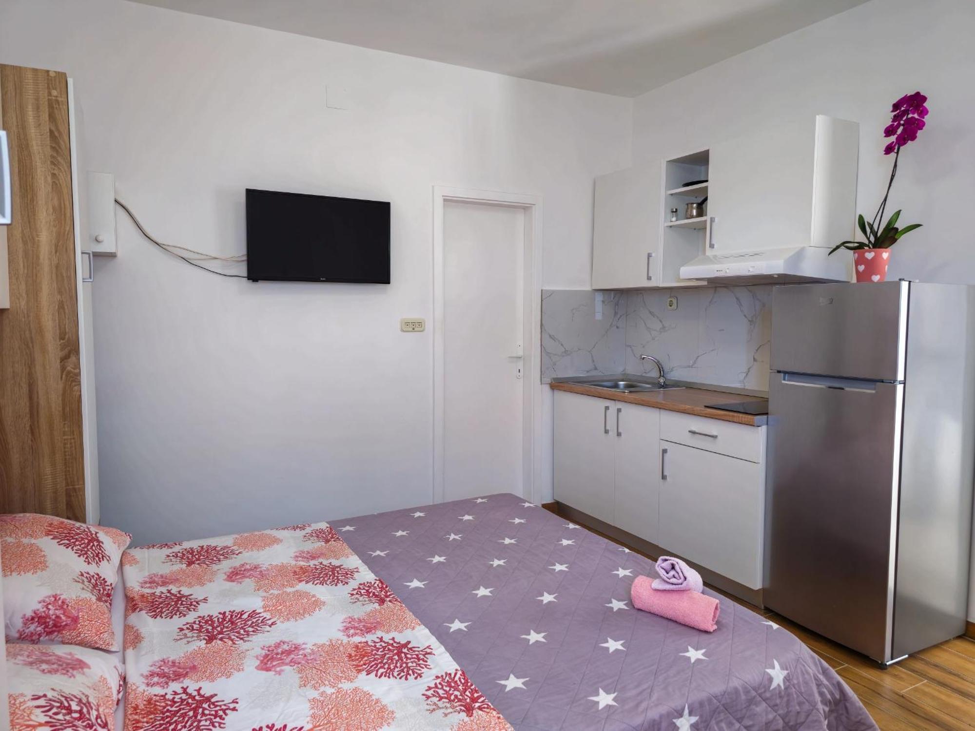 Apartments Neda Omiš Szoba fotó